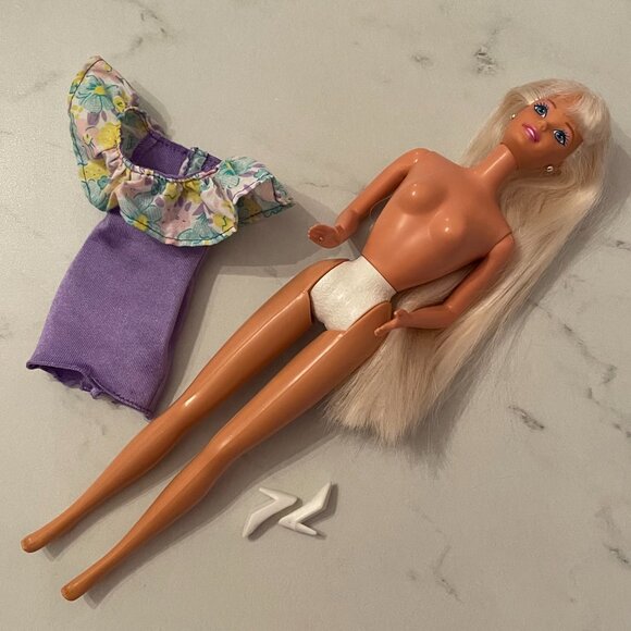 Vintage Barbie and Nia Dolls - Lot of 3 - Redressed - Picture 9 of 16